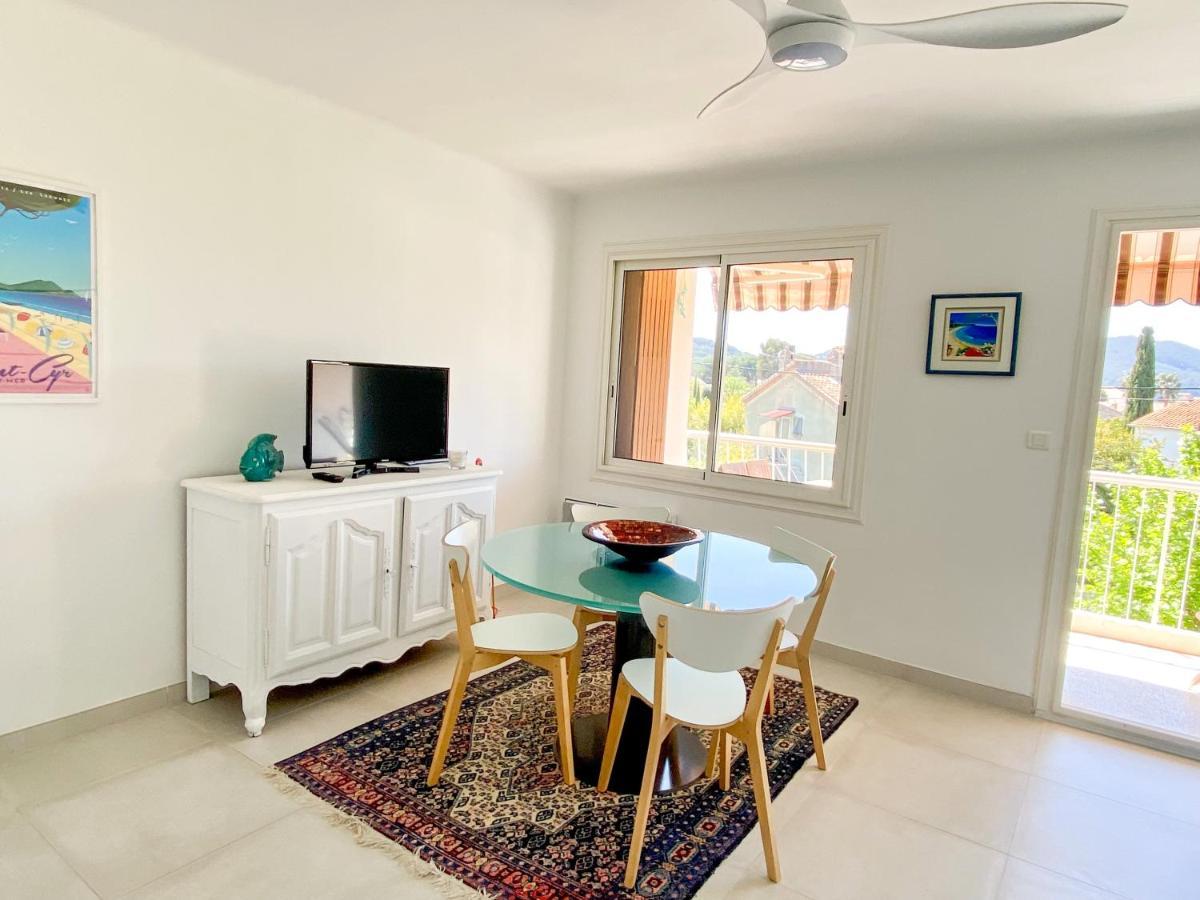 Appartement La Fregate Avec Terrasse A 100M De La Plage Saint-Cyr-sur-Mer Exteriér fotografie